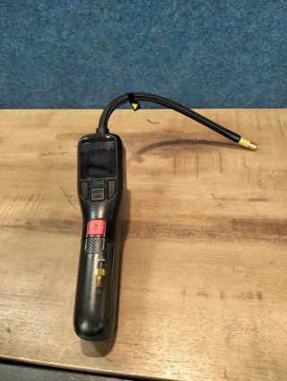 Hinchador Compresor Bosch EasyPump 10,3 Bar USB-C