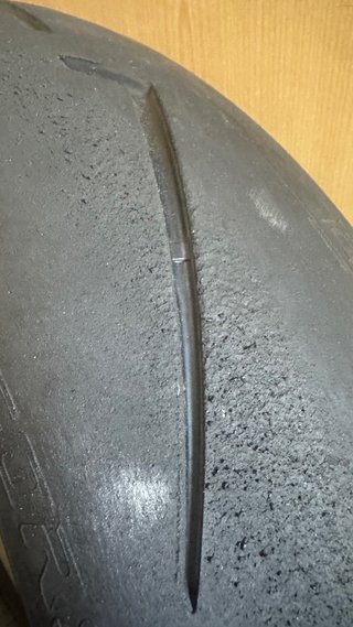 Pirelli Supercorsa V4 180/60 R17