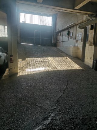Parcela de garaje