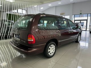 CHRYSLER Grand Voyager SE 2.4