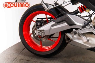 APRILIA TUONO 660
