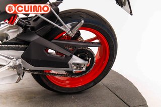 APRILIA TUONO 660