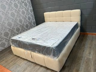 Cama nueva color beige