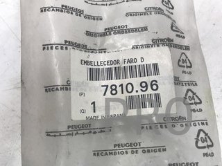 Pestaña faro citroen peugeot nuevo