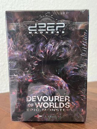 Deep Madness Juego de Mesa Kickstarter