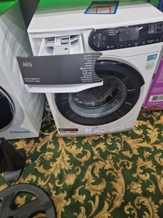 Lavadora AEG 7000 Series ProSteam 1-10kg