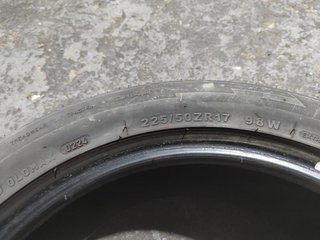 juego de 2 neumáticos 225/50R17, año 2024. y_637