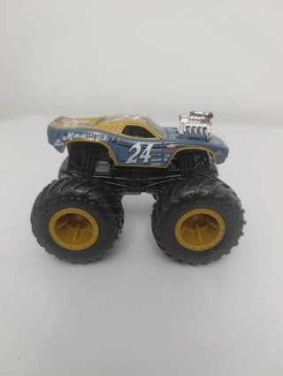 Monster Truck Hot Wheels Azul y Dorado