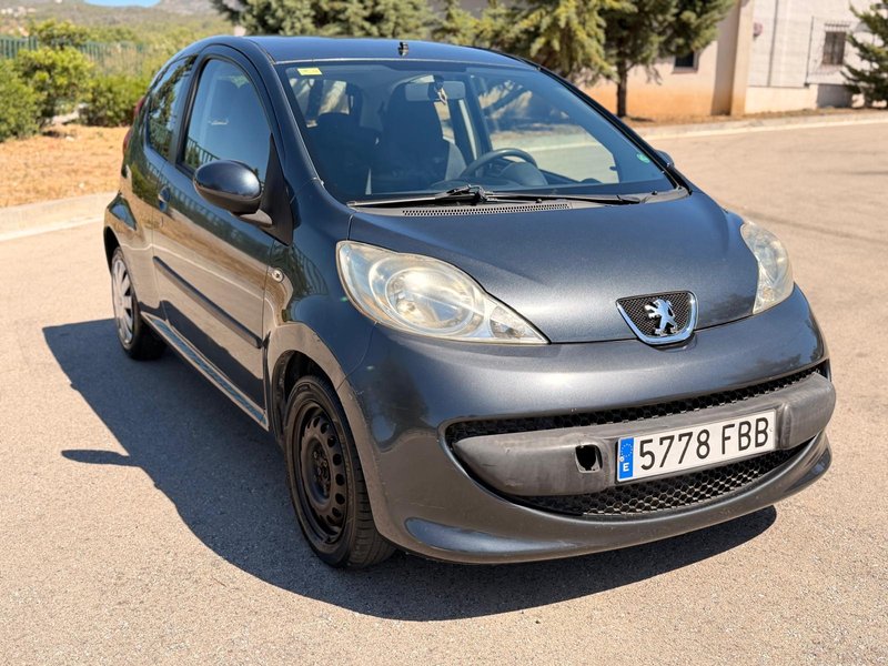 Peugeot 107 1.4 hdi 54CV 3P 2006 - foto 1