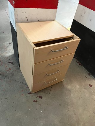 Cajonera de madera