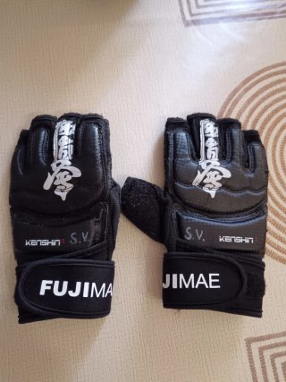 Protector Fujimae Karate Talla 8-12 años