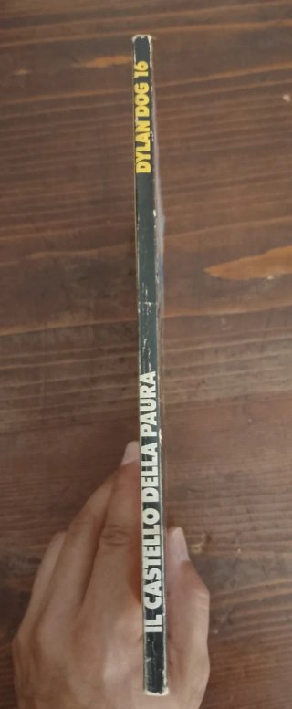 Dylan Dog 16 "Il castello della paura"