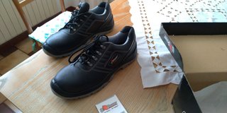 Scarpe da lavoro u-power NUOVE