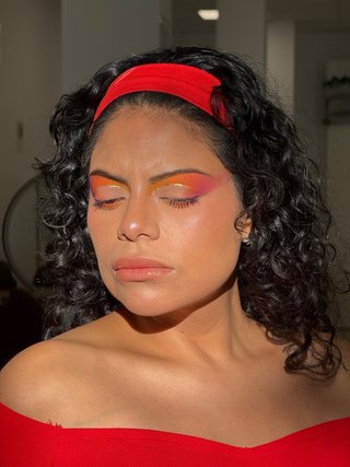MAQUILLADOR PROFESIONAL A DOMICILIO