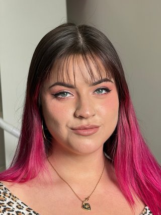MAQUILLADOR PROFESIONAL A DOMICILIO