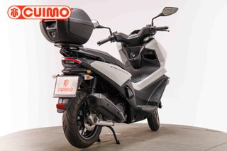 KYMCO SKYTOWN 125