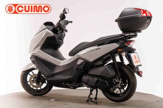 KYMCO SKYTOWN 125