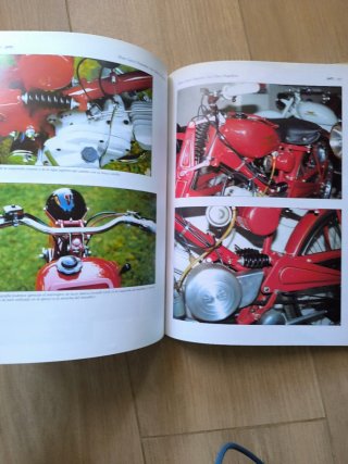 Libro Moto Guzzi Hispania Las Cinco Magníficas