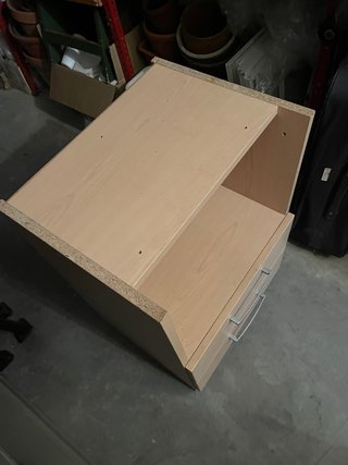 Cajonera de madera con 2 cajones