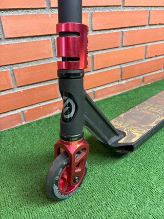 Patinete Oxelo Negro Aluminio y rojo anonizado
