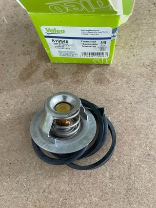 Termostato Valeo 819946 para VW