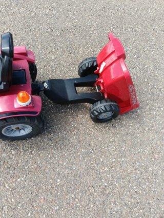 Tractor Infantil Ruedas Neumáticas