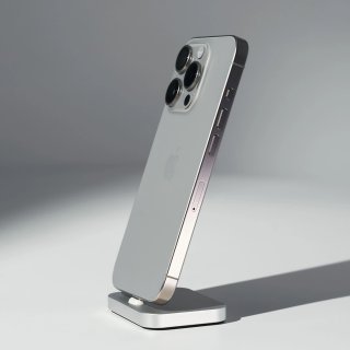 iPhone 15 Pro 128GB con garanzia 1 anno