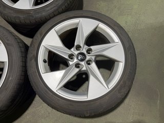 Llantas Audi 17 pulgadas con neumáticos
