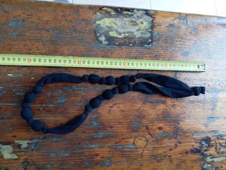 Collana lunga nera