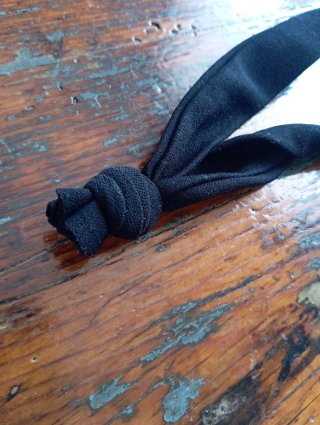 Collana lunga nera