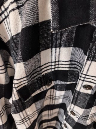 Sobrecamisa Jack & Jones cuadros blanco y negro
