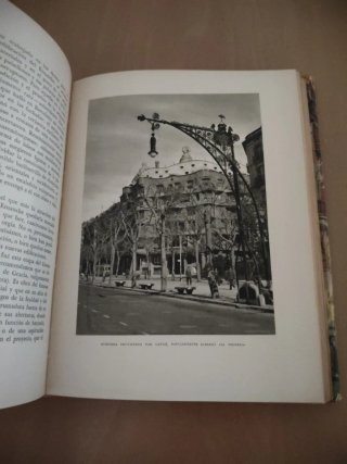 Guia de Barcelona. Carlos Soldevila, 1952