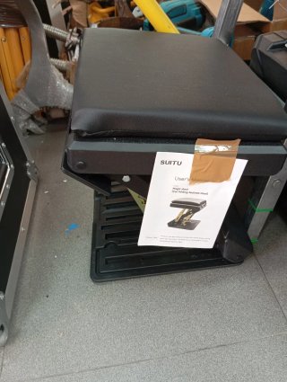 Reposapiés oficina SUITU ajustable