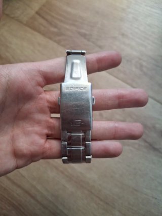 Reloj Casio Edifice Cronógrafo Azul y Acero