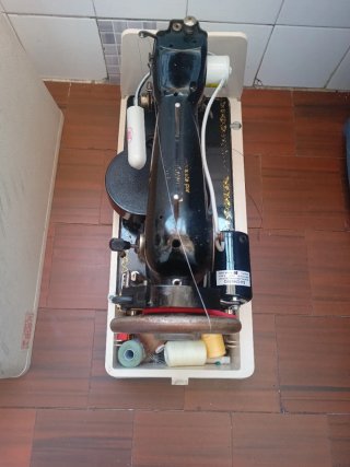 Máquina de coser sigma
