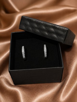 Pendientes Aro Huggies Chapado Oro 18K Circonitas