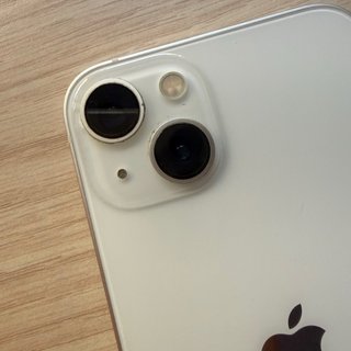 iPhone 13 blanco reacondicionado
