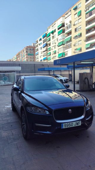 Jaguar F-Pace 2017