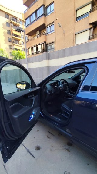 Jaguar F-Pace 2017