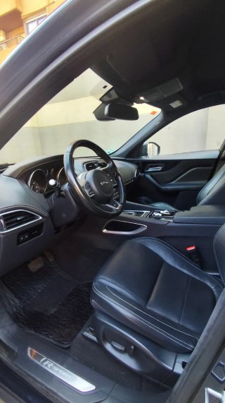 Jaguar F-Pace 2017