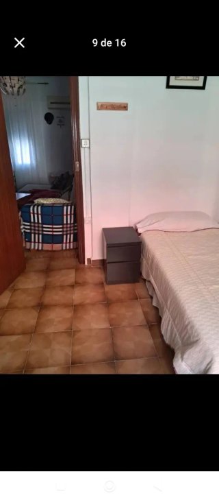 Alquiler de habitación a mujer con niños pequeño