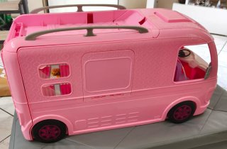 Giocattolo Barbie Camper dei Sogni Mattel