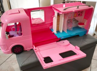 Giocattolo Barbie Camper dei Sogni Mattel