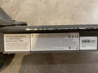 Xiaomi Mi Electric Scooter M365