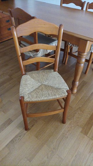 Mesa de comedor de pino