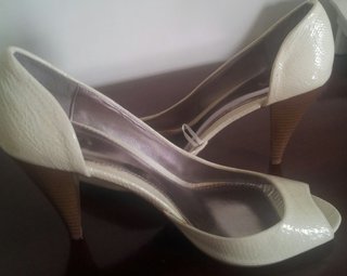 Zapatos de tacón Zara T.39-40