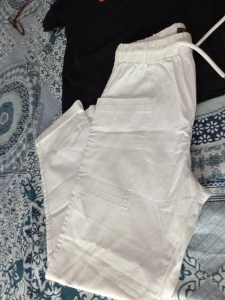 Conjunto Camiseta Nike y Pantalón Blanco