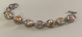 Pulsera perlas y nácar