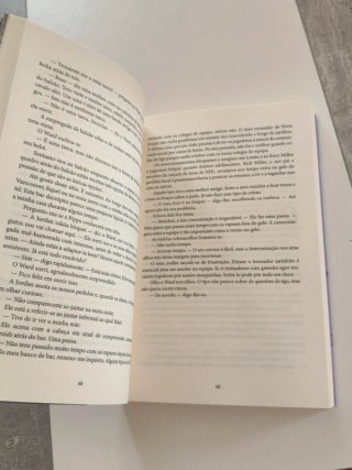 Atrás das Redes
