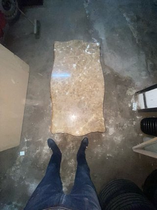 Mesa de centro antigua tallada mármol